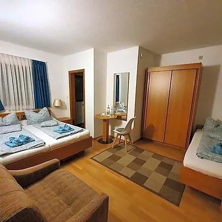 Mainstern Hotel